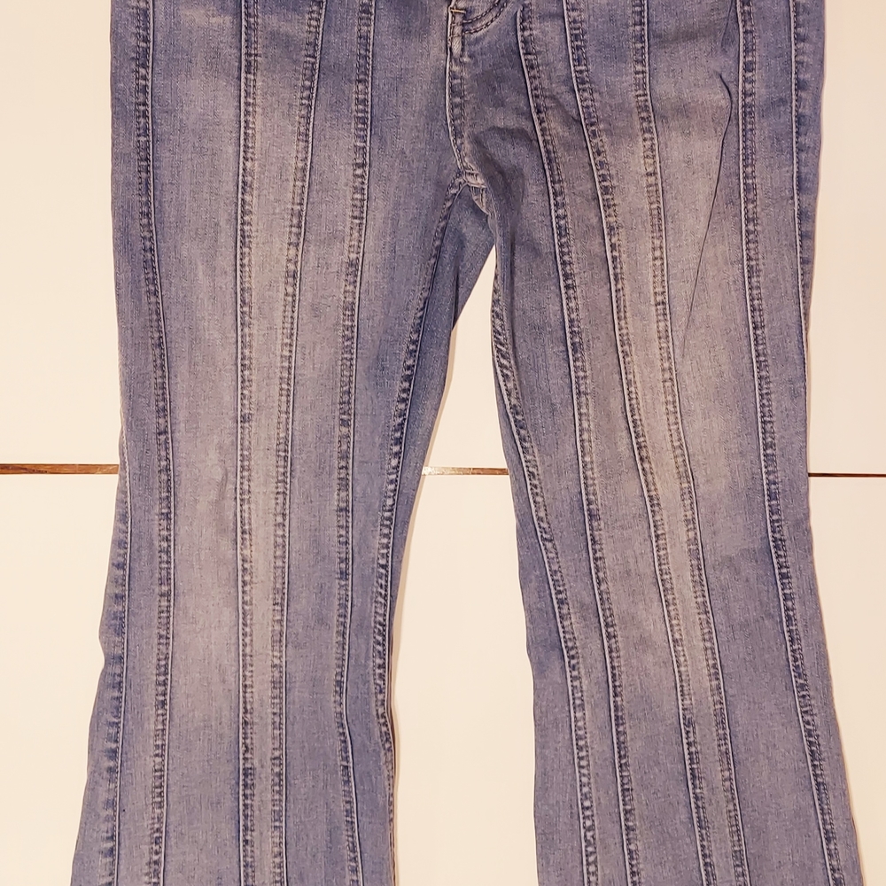 Rare FREE PEOPLE So Many Seams Retro 70s Flare Jeans Light Blue Size 29 Short - Picture 4 of 9